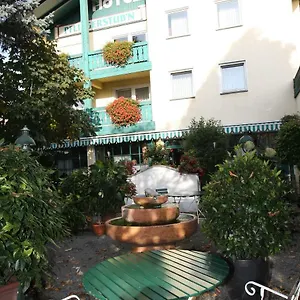 https://hotel-pflieger.com-bavaria.com